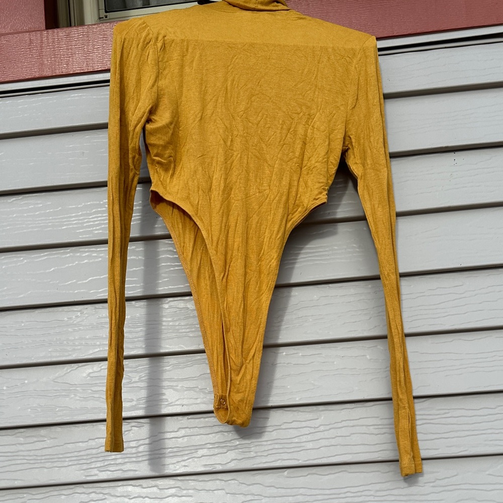 Double Zero Golden Long Sleeve Bodysuit - Picture 3 of 4
